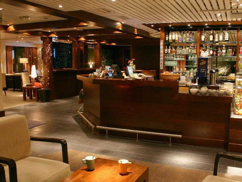 Arctic City Hotel Рованиеми Екстериор снимка